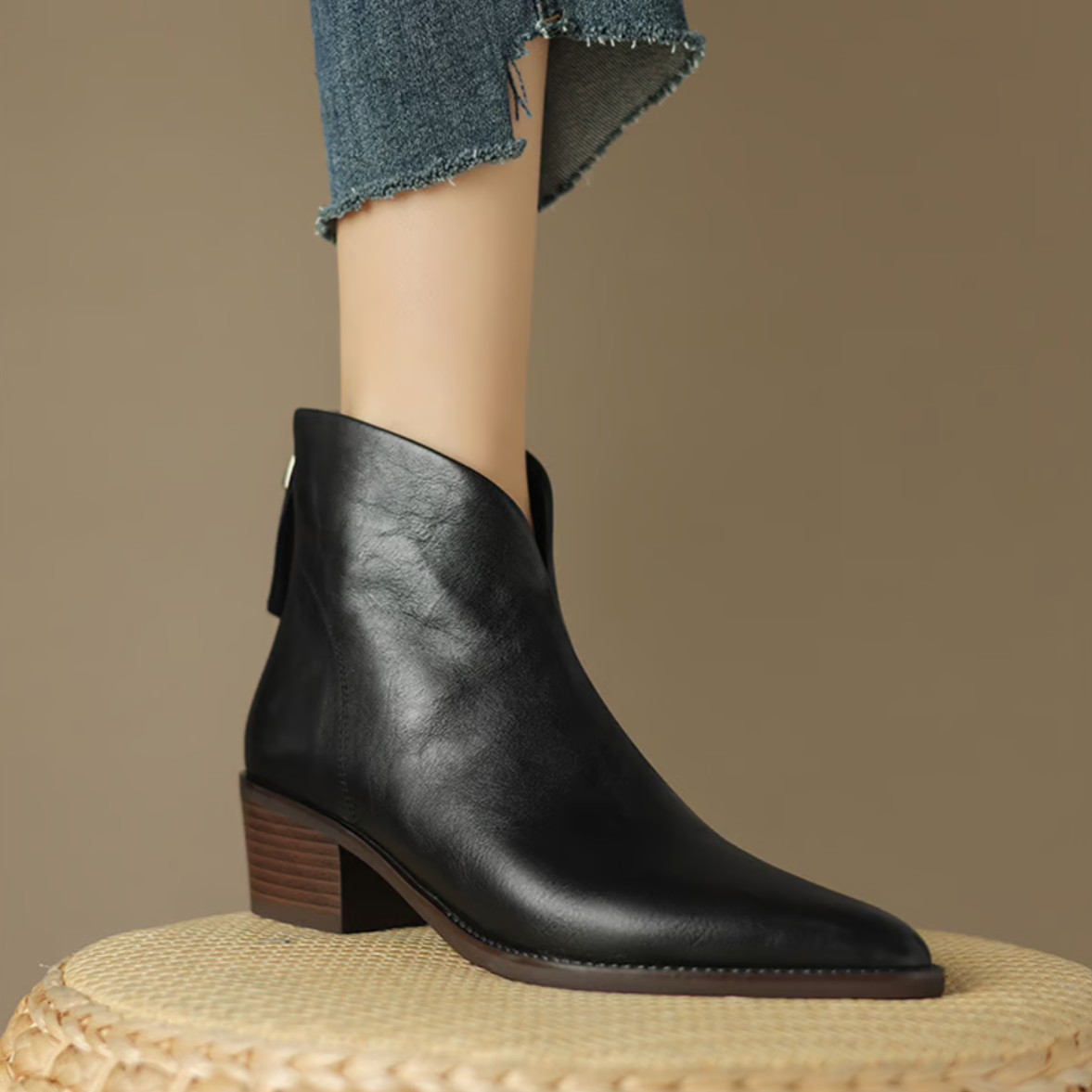 CAMILLA | BOTINES CHIC CON TACÓN BAJO