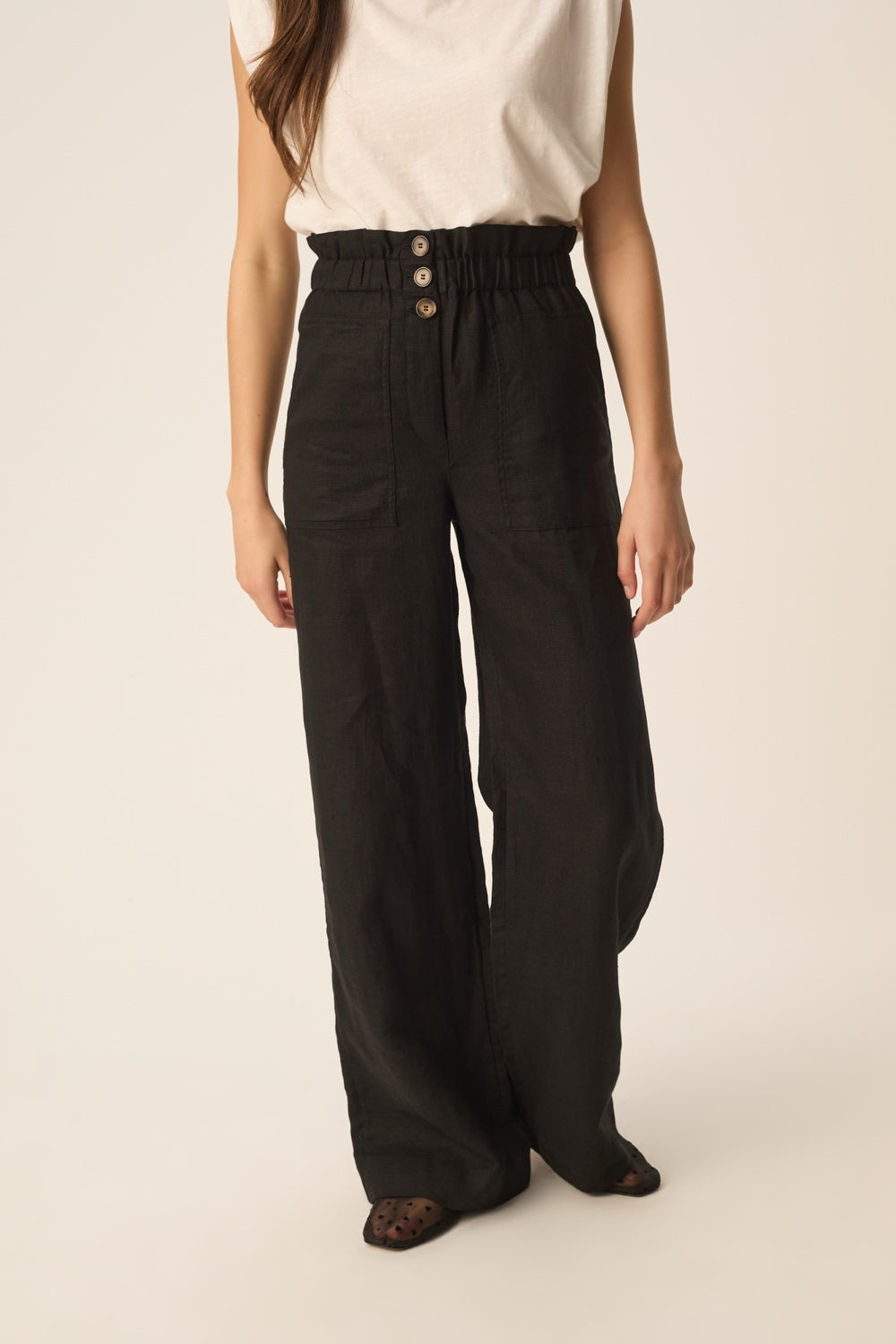 ESTELLE | PANTALÓN ANCHO DE LINO NEGRO
