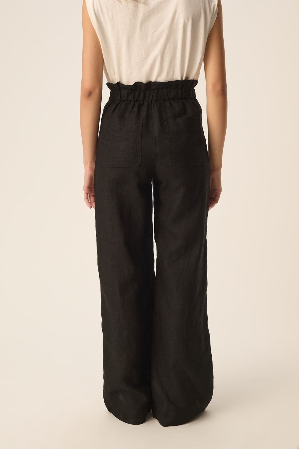 ESTELLE | PANTALÓN ANCHO DE LINO NEGRO