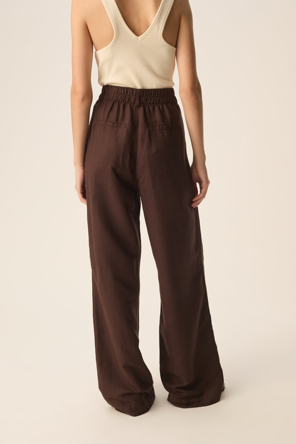 ESPIZA | PANTALÓN ANCHO MARRÓN OSCURO