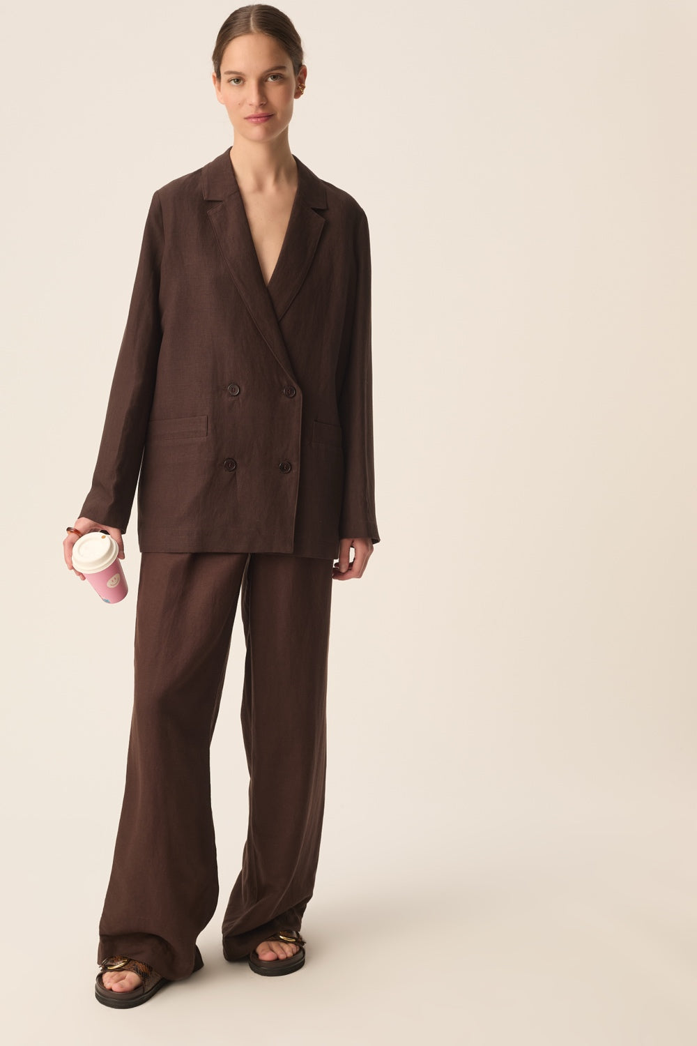 ESPIZA | PANTALÓN ANCHO MARRÓN OSCURO