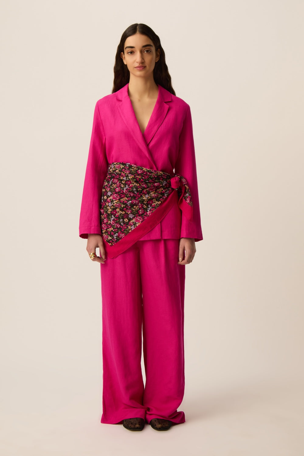 SIMON | BLAZER DE DOBLE BOTONADURA FUCSIA