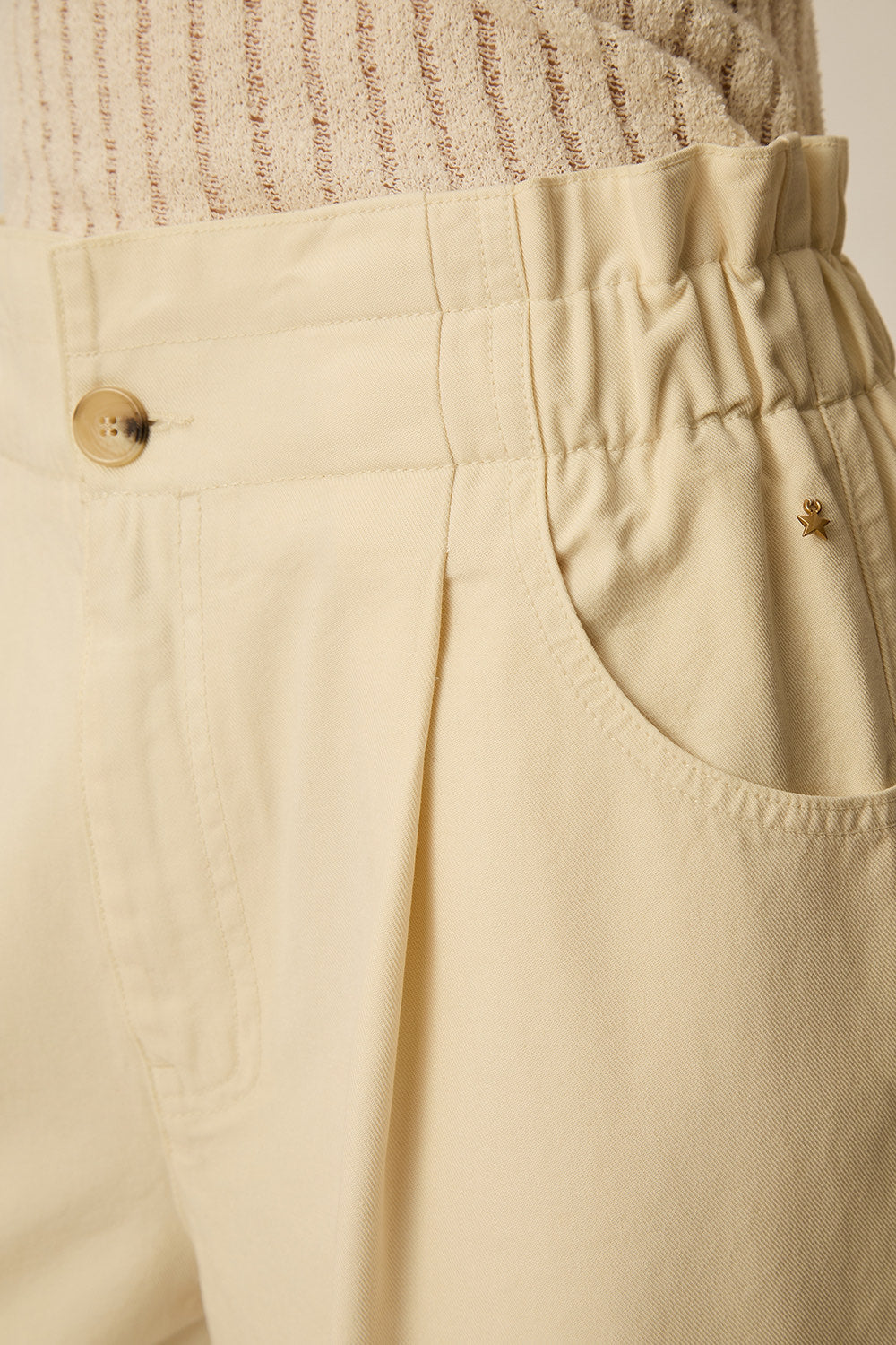LOULOU | PANTALÓN ANCHO COLOR CREMA