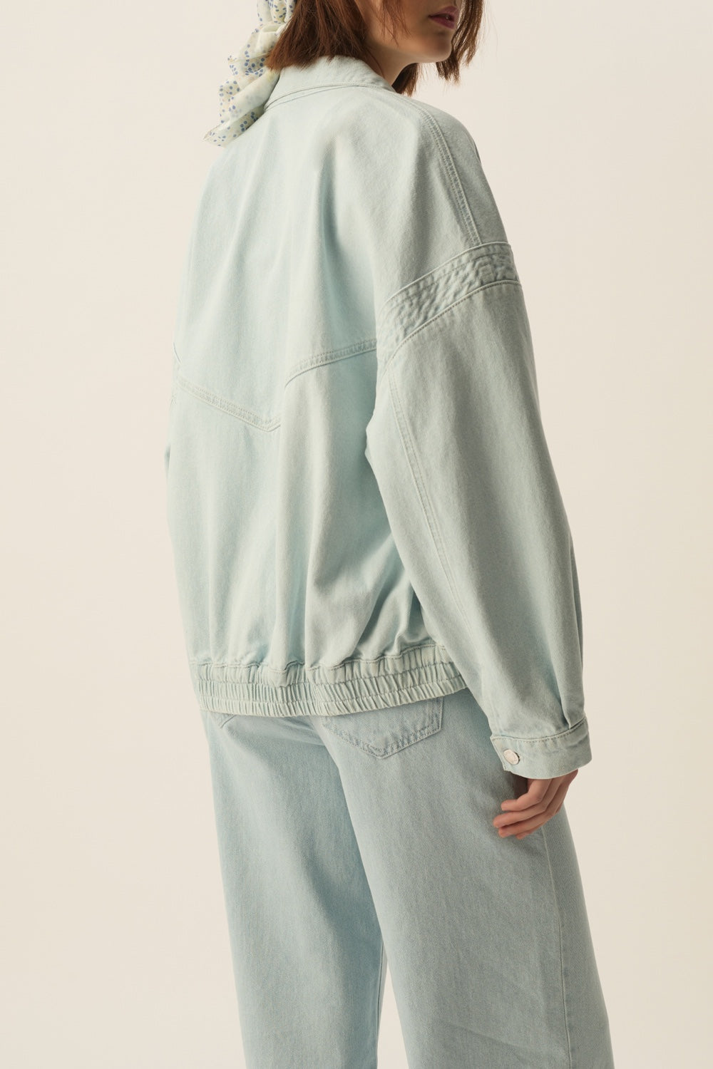 LOUBIA | CHAQUETA VAQUERA OVERSIZE AZUL CLARO