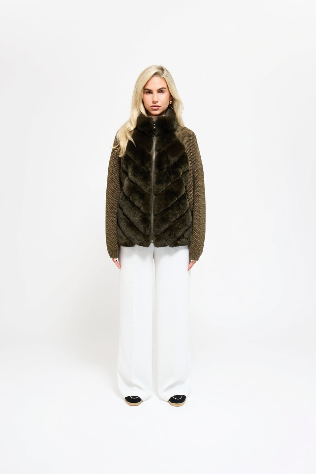 CHAQUETA MARRÓN OLIVA