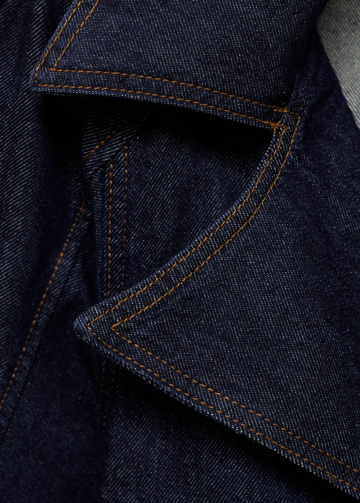 ABRIGO DENIM DE CORTE SASTRE