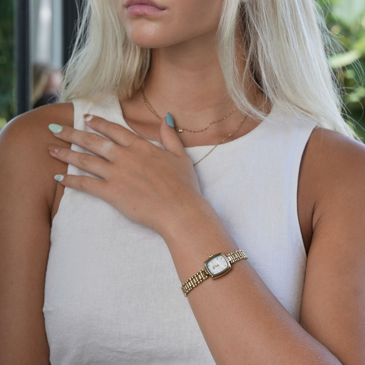 AURORA | GOLD