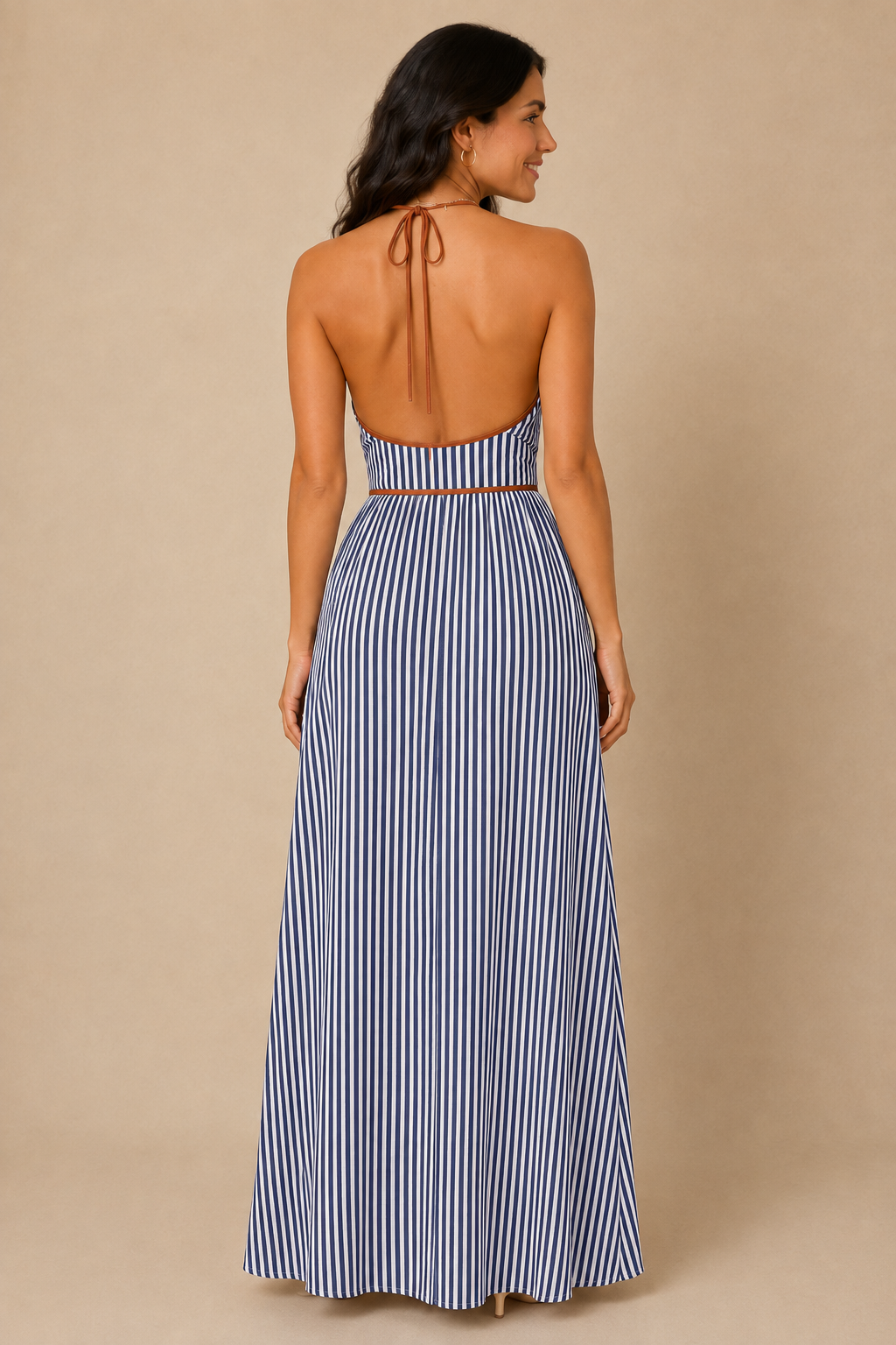 SIENA | VESTIDO MAXI DE RAYAS CON CUELLO HALTER