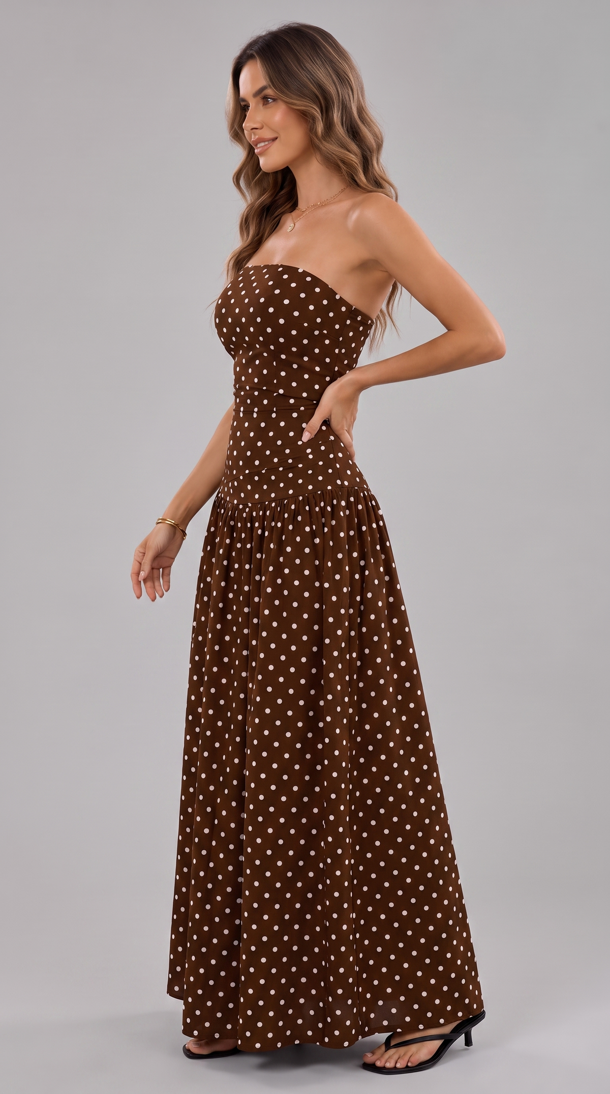 VESTIDO LUNARES CAPRI