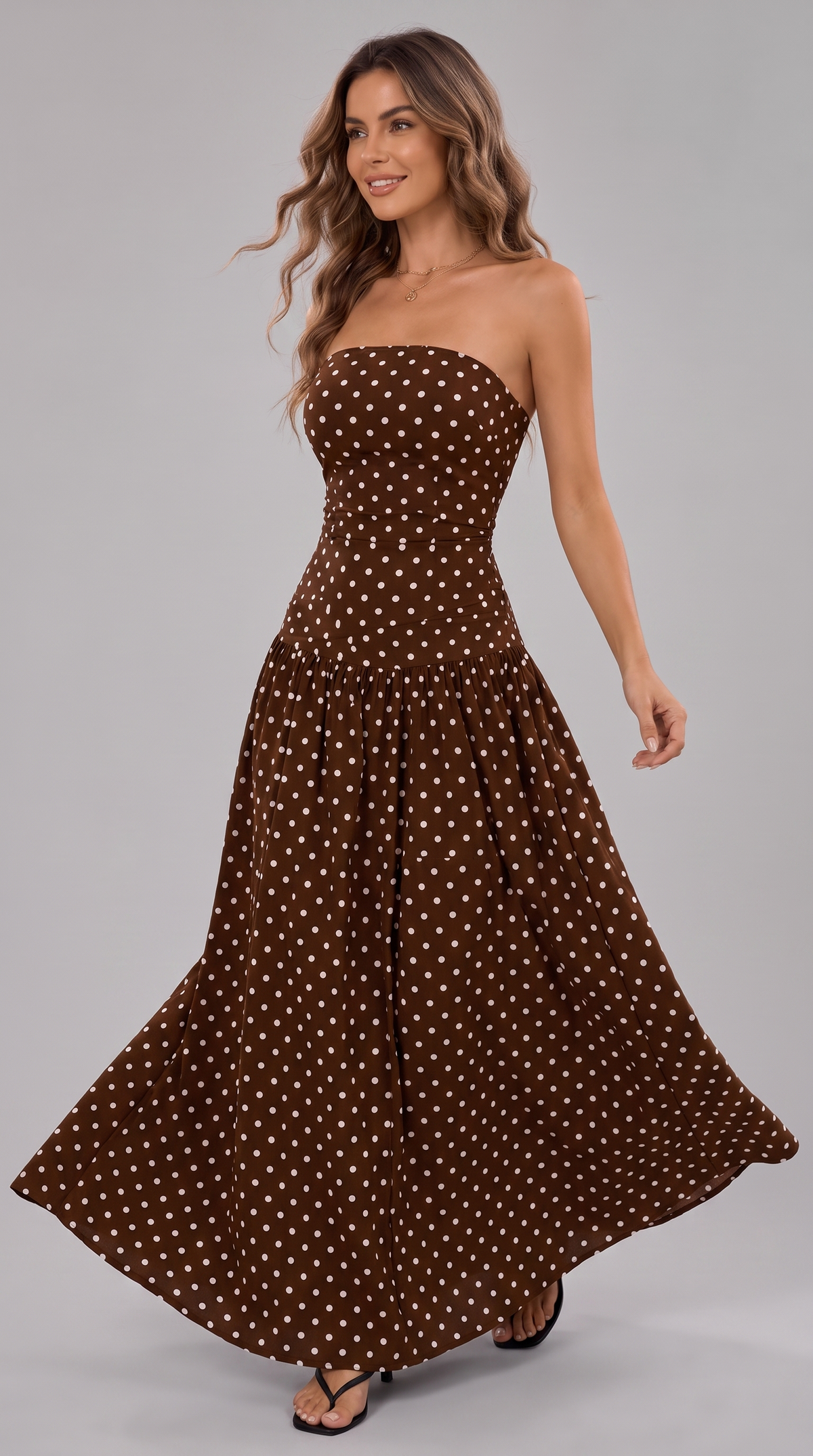 VESTIDO LUNARES CAPRI